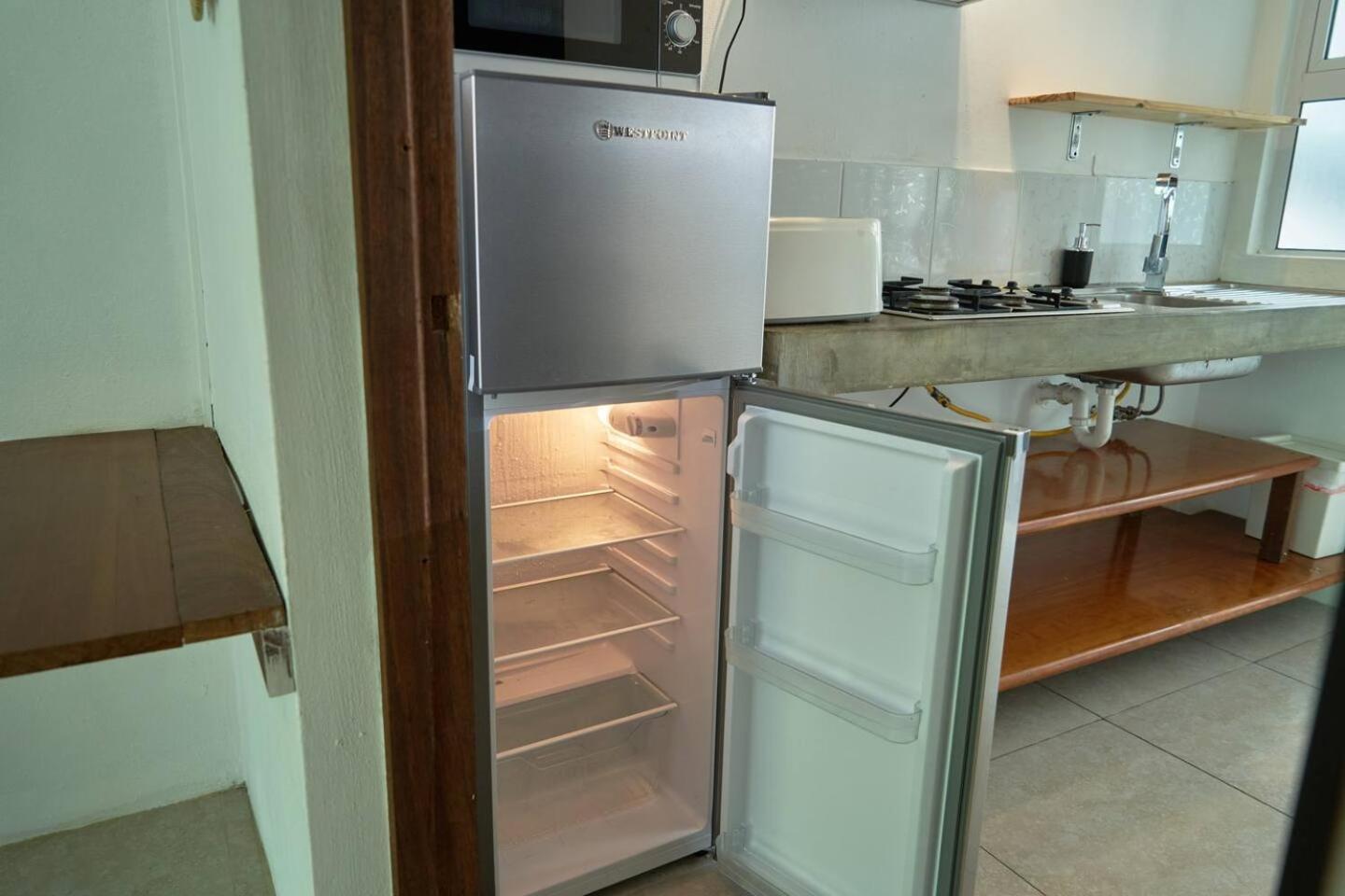 Loukaz -Entire Rental Units W Panoramic Rooftop Coteau Raffin Exterior foto